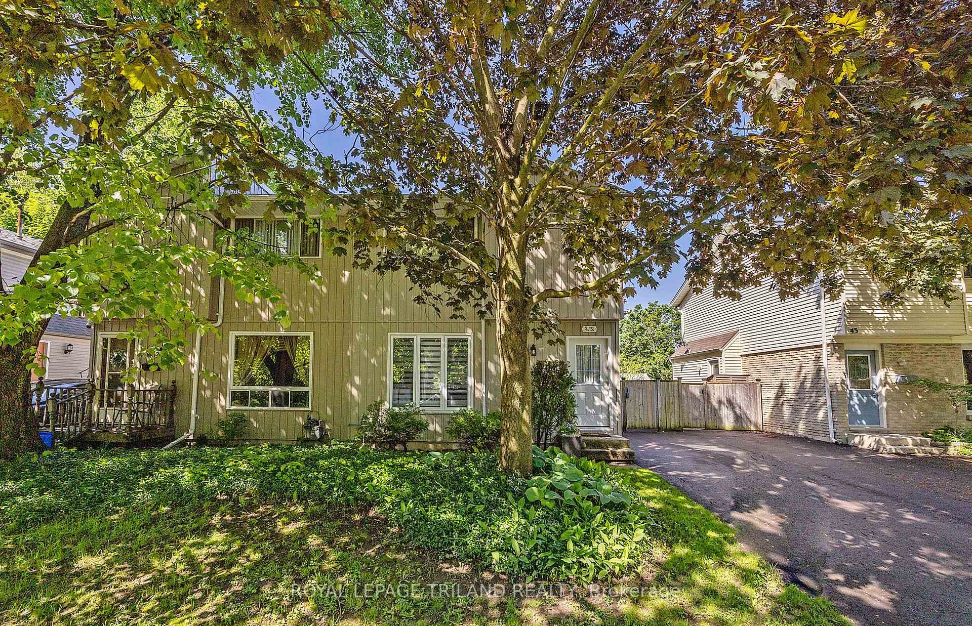 45 Ranchwood Crescent photo 3