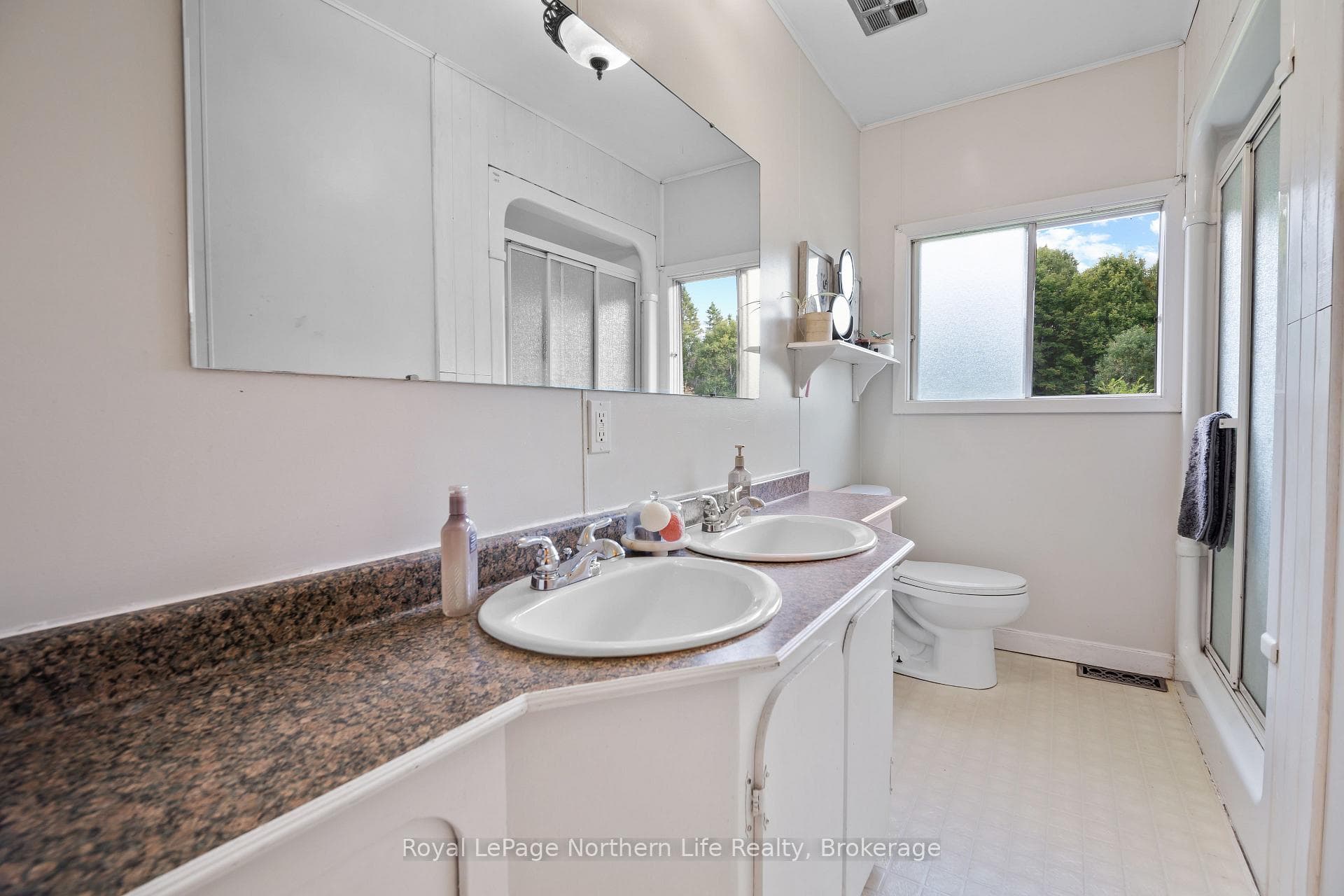103 Development Road photo 11