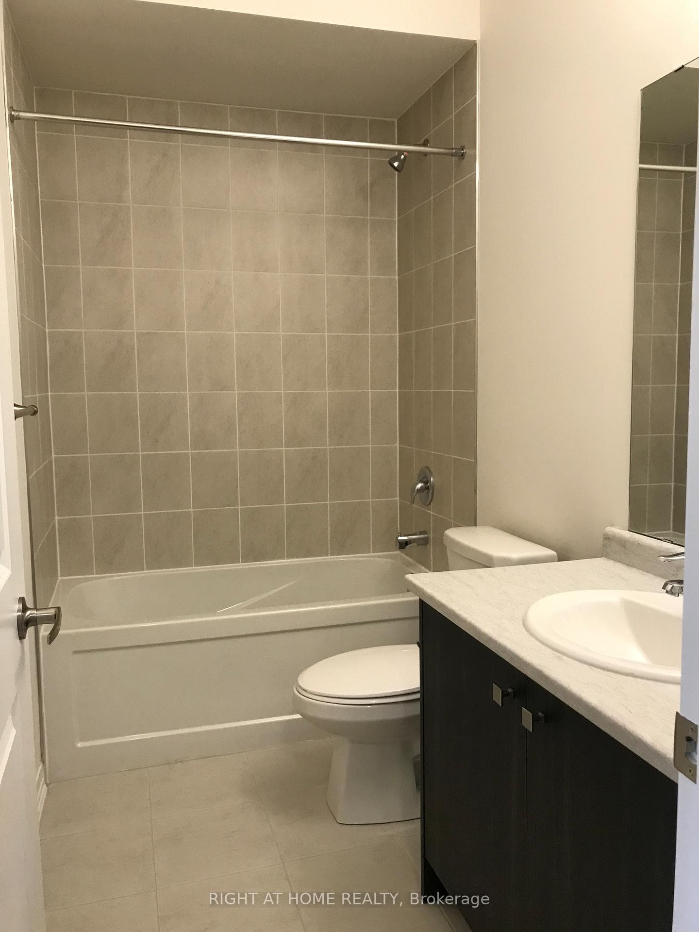 58 Boiton Street photo 13