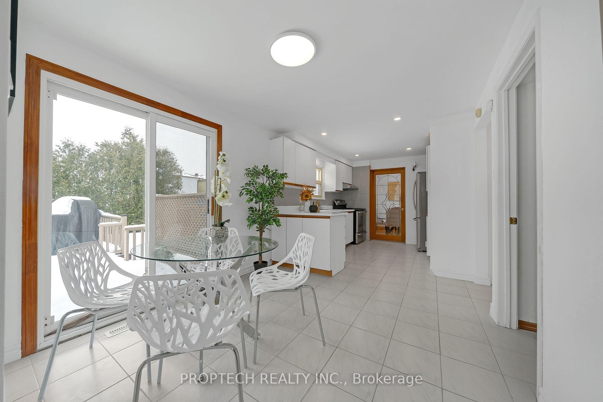 6 Staley Terrace photo 7
