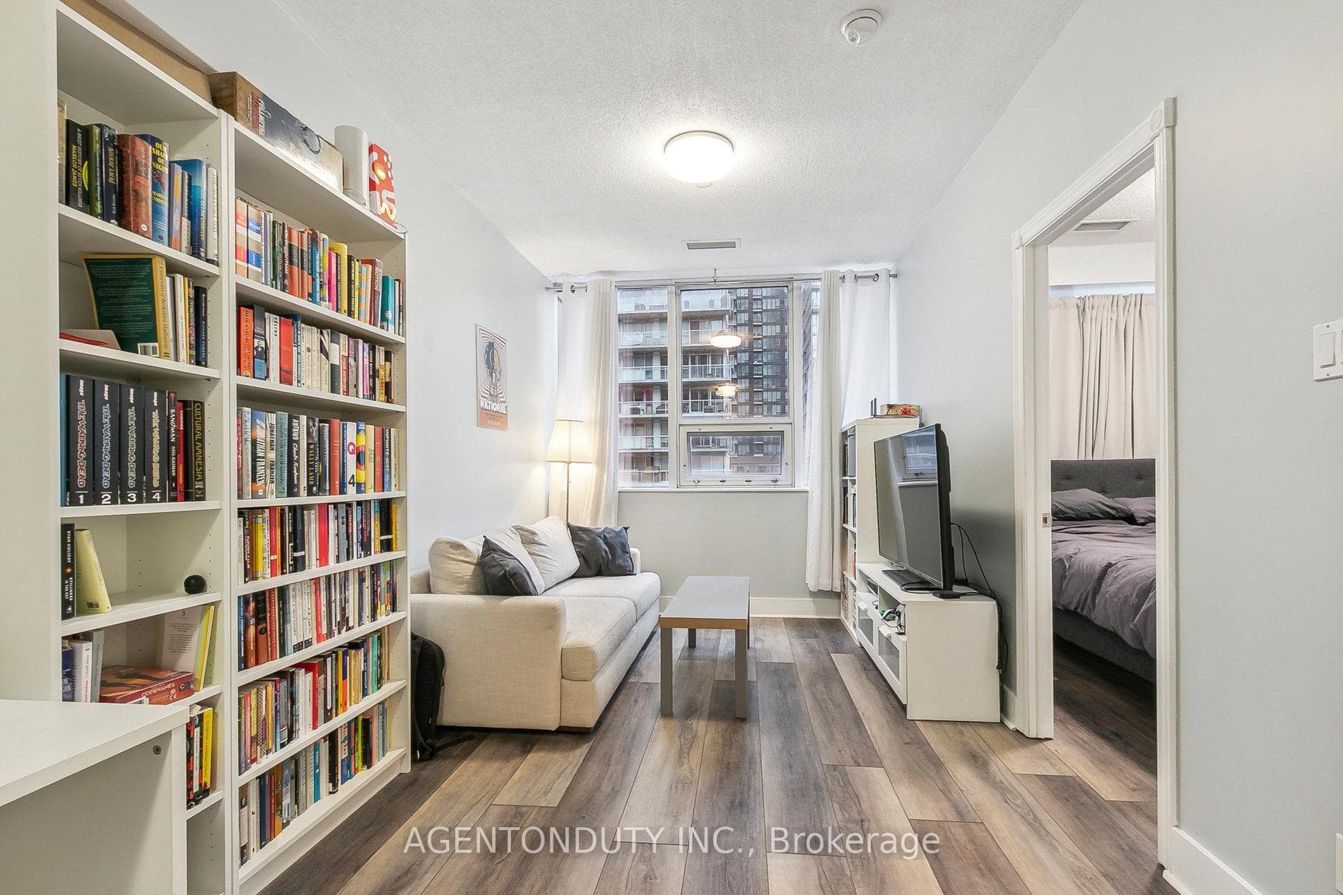 393 King Street Unit 708 photo 16
