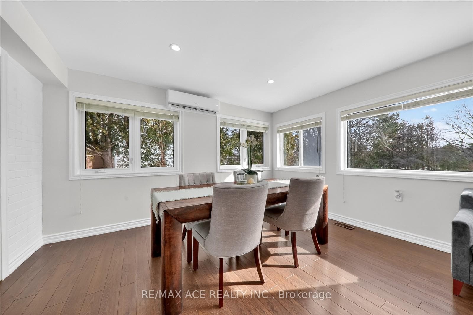 49 Winstanly Crescent photo 21