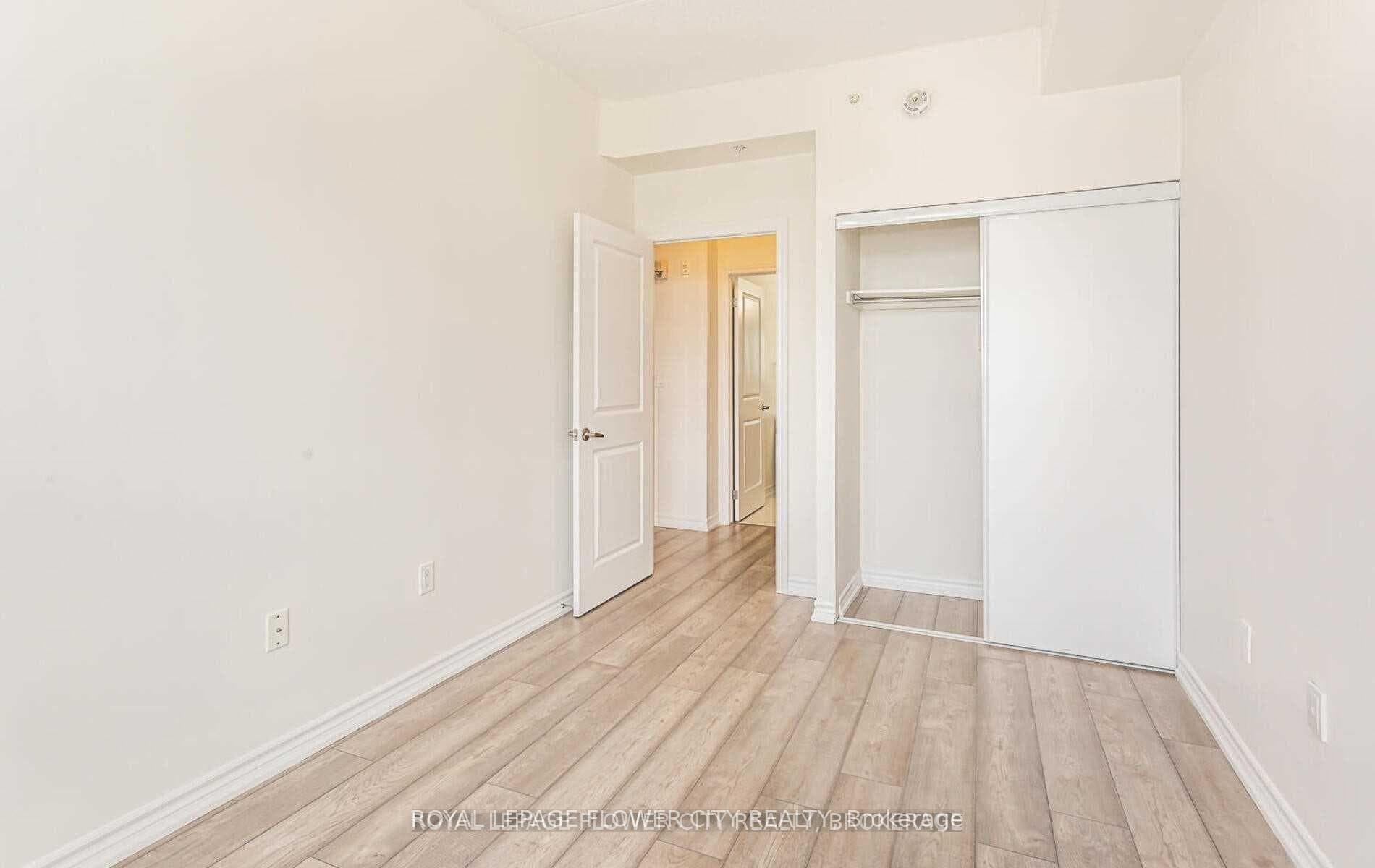 640 Sauve Street Unit 313 photo 32