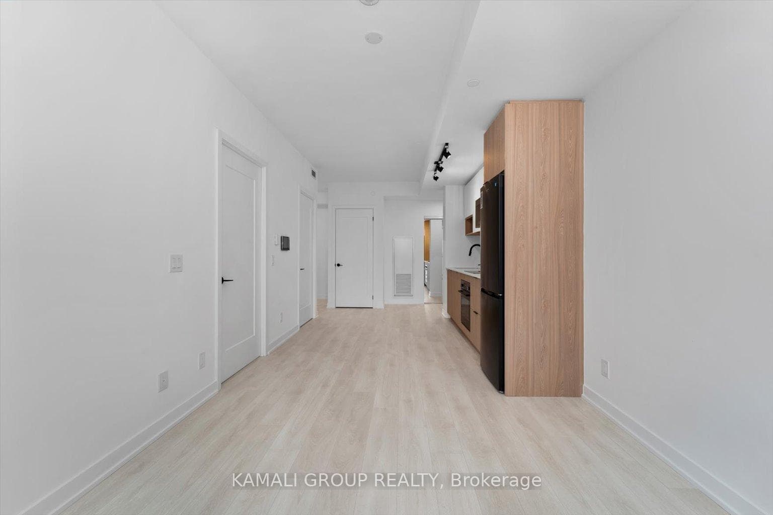 5 Defries Street Unit 3013 photo 9