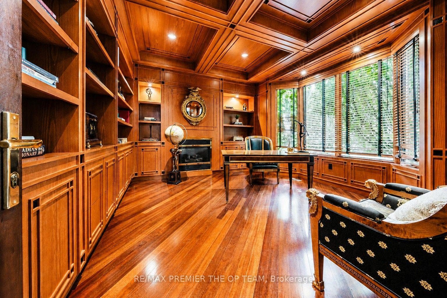 43 Cowan Drive photo 3