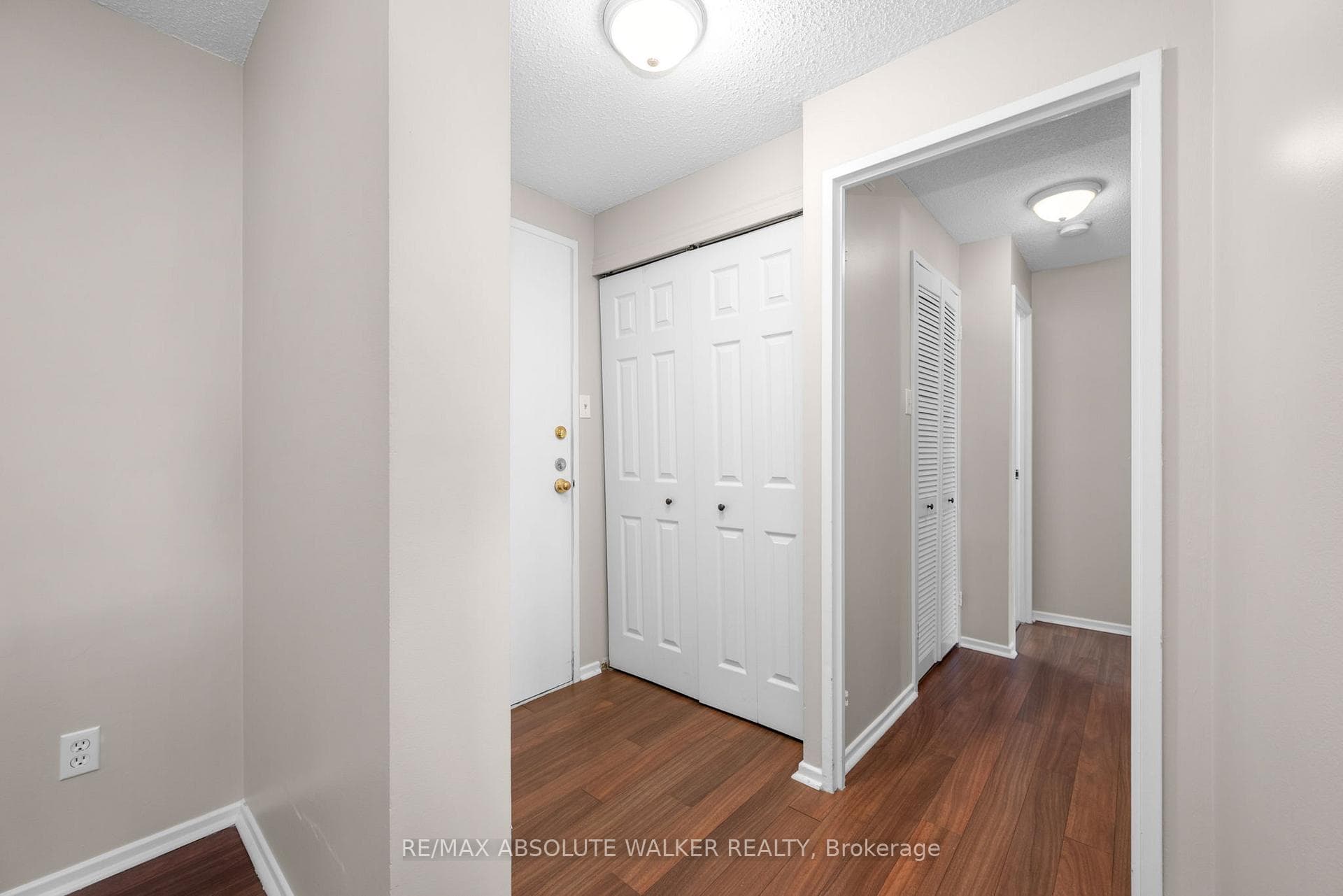1599 Lassiter Terrace Unit 318 photo 6