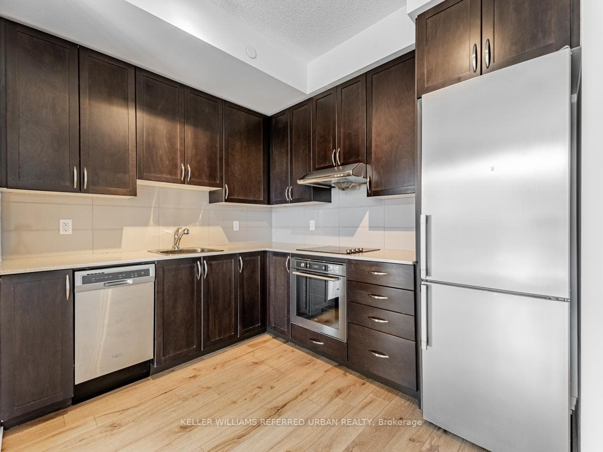 55 Ann O'Reilly Road Unit 904 photo 5