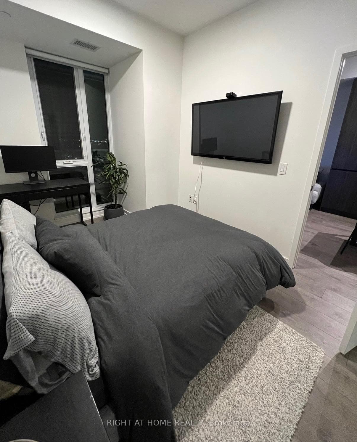 Large bedroom with large closet