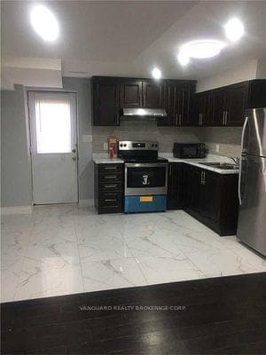 85 Thornbush Boulevard Unit Bsmt photo 2