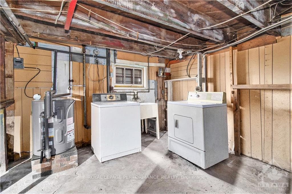 37 TYNDALL Street photo 24