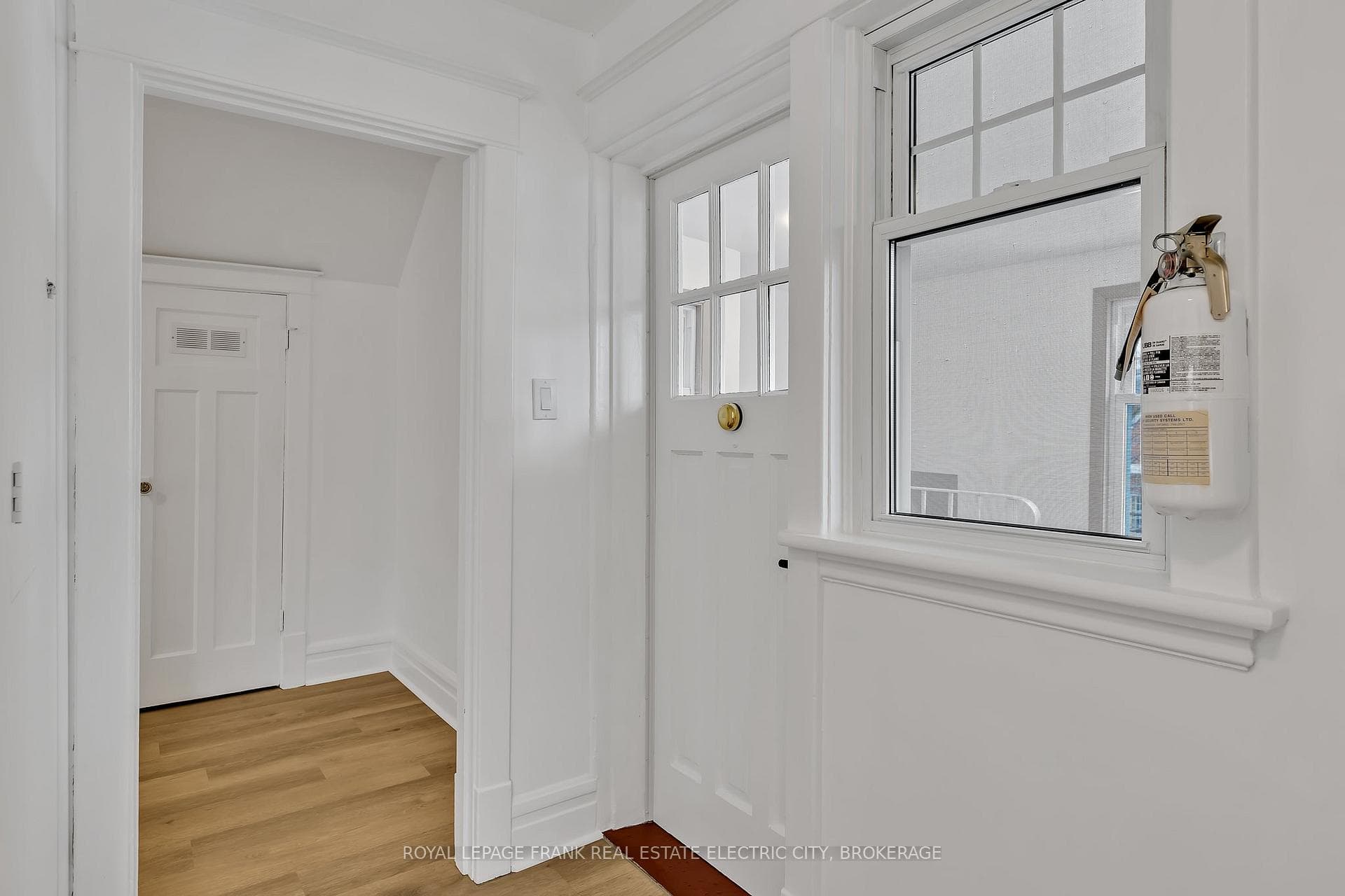 1353 Monaghan Road photo 4