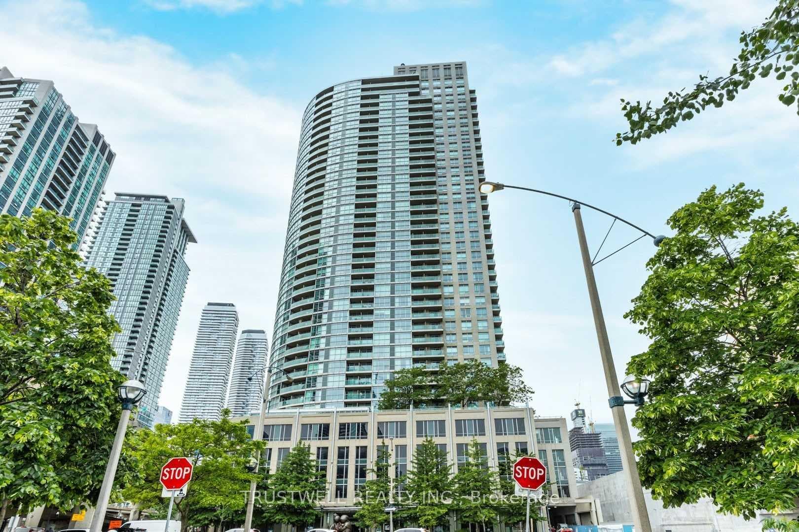 18 Yonge Street Unit 1309 photo 1