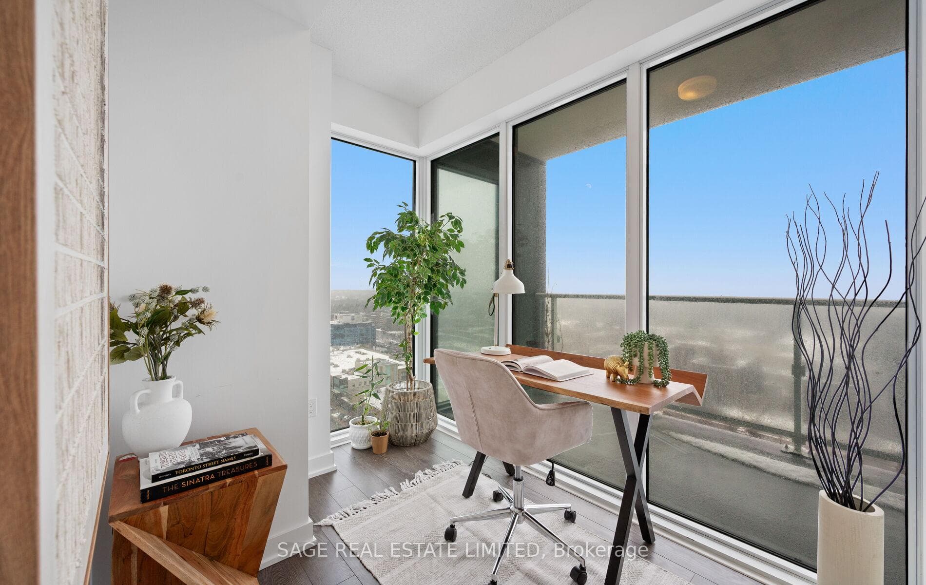 50 O'Neill Road Unit 1704 photo 18