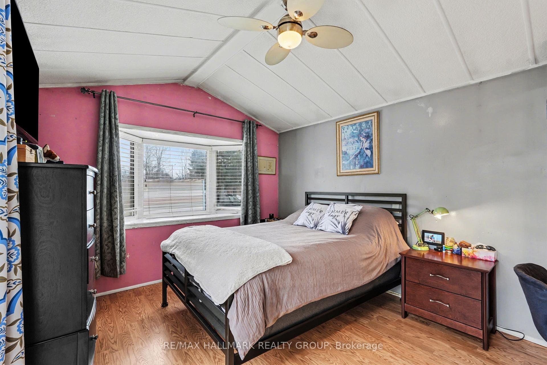 5 Strickland Private photo 15