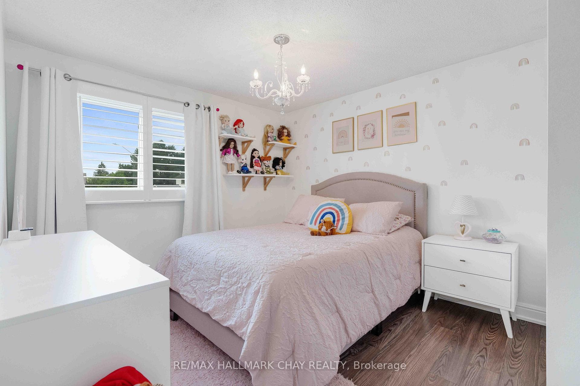 31 Sparklett Crescent photo 19