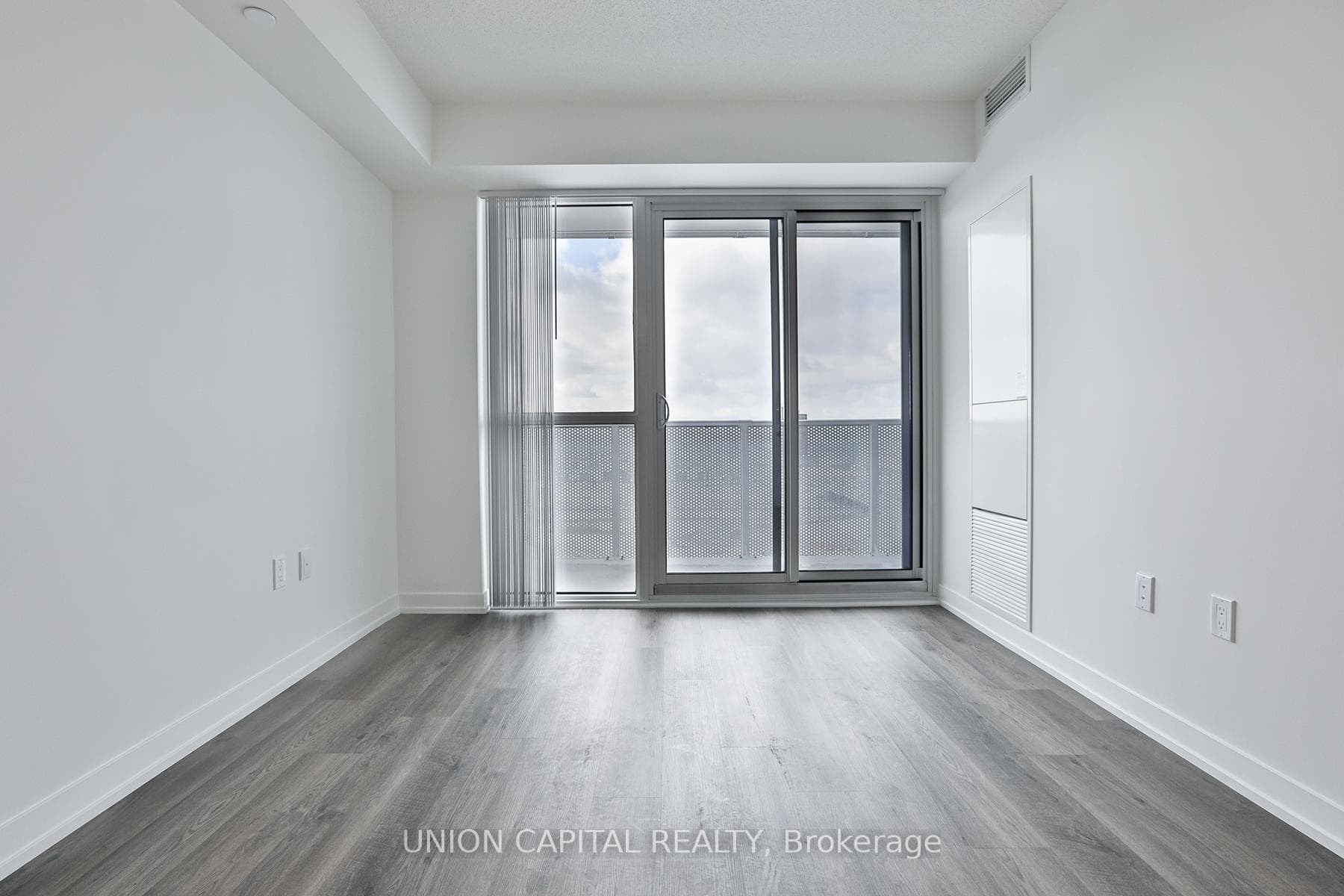 195 Commerce Street Unit 2208 photo 12