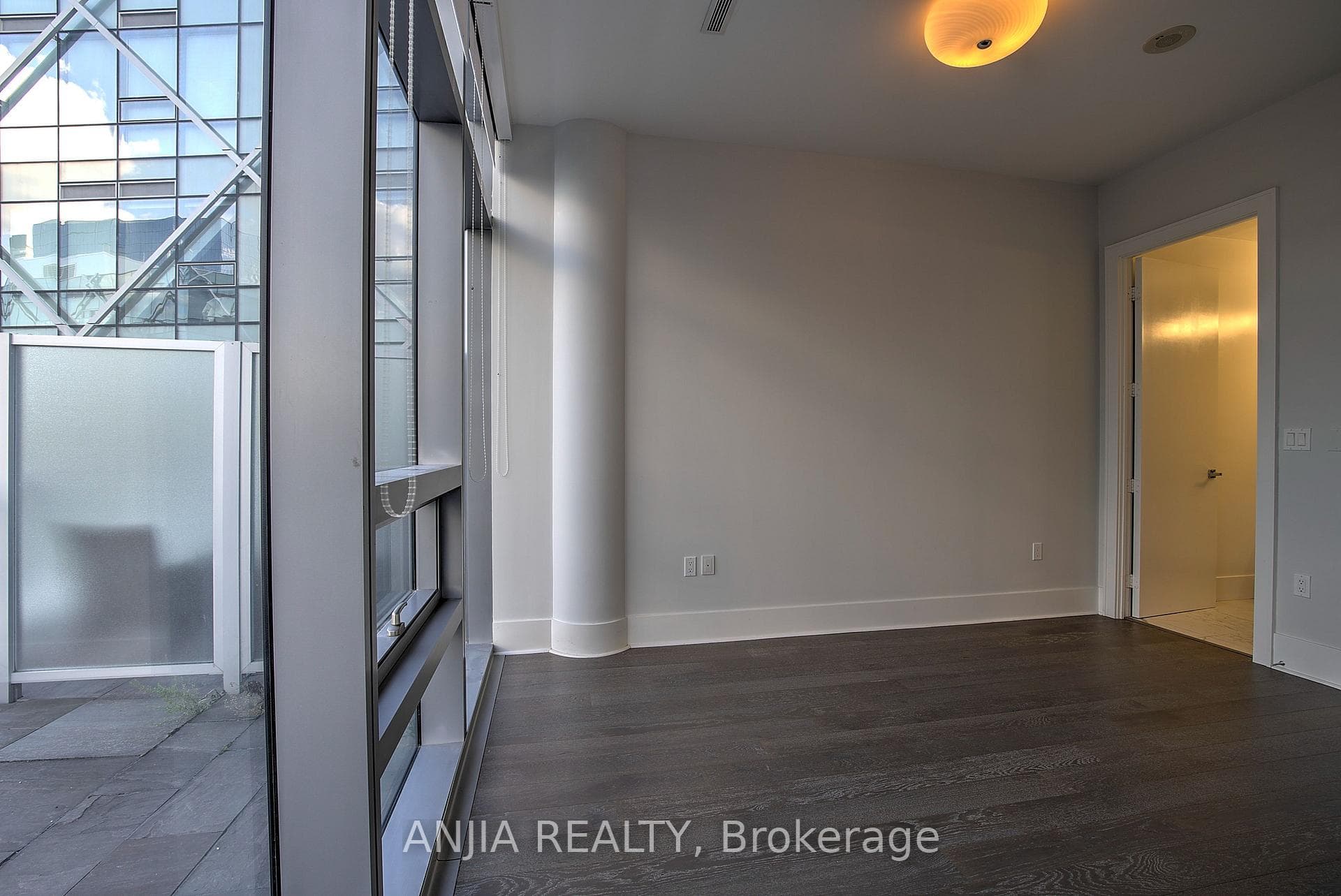 29 Queens Quay Unit ph1209 photo 24