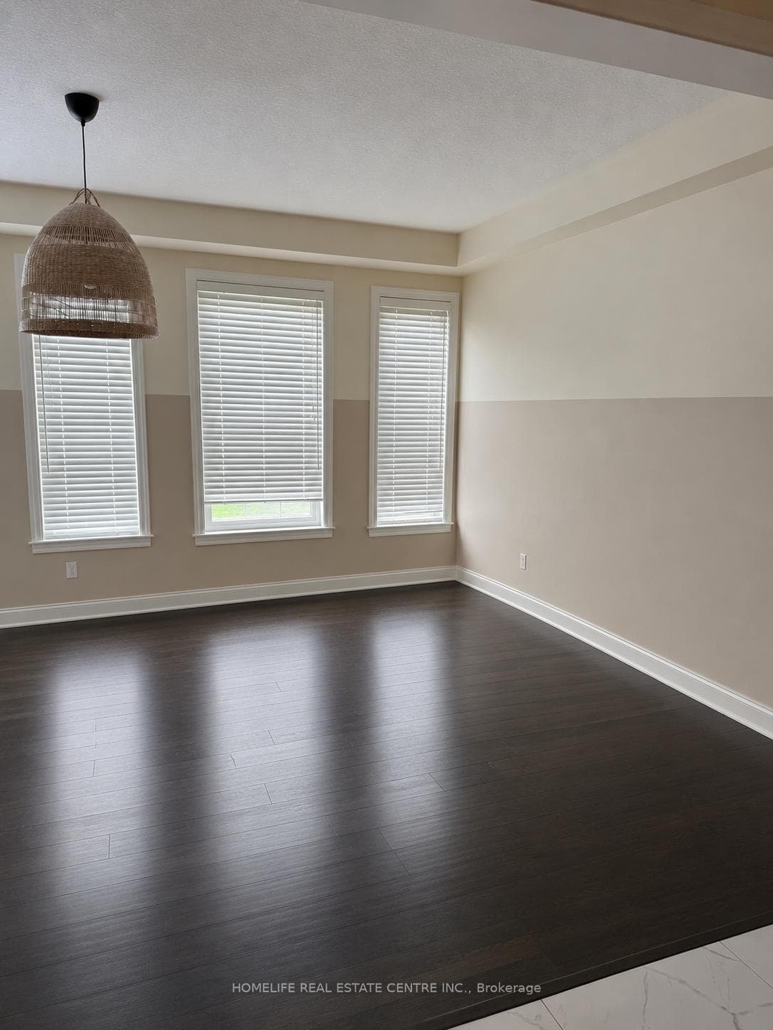 4492 Eclipse Way photo 5