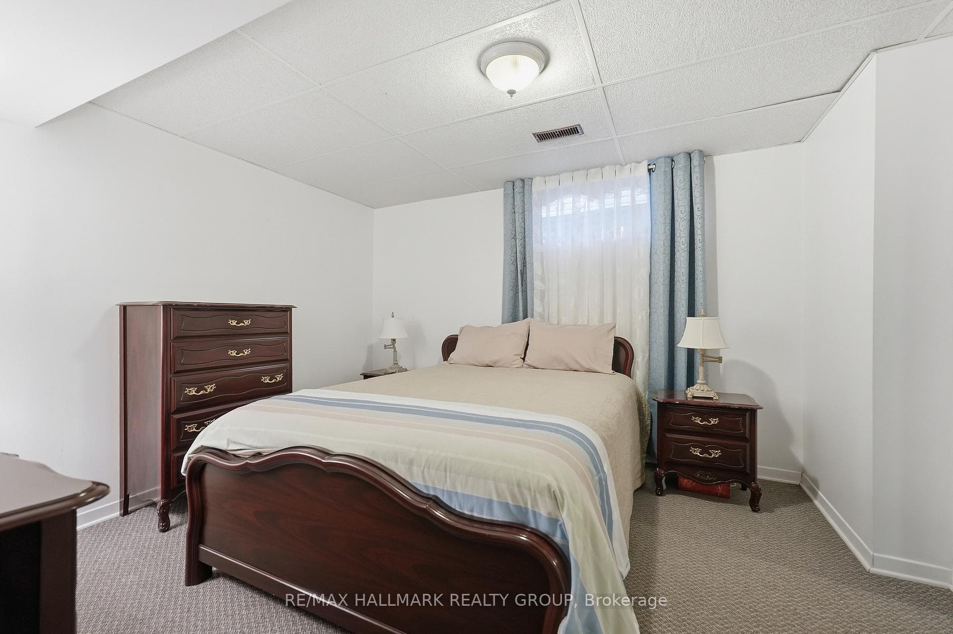 1144 Ambercrest Street photo 36