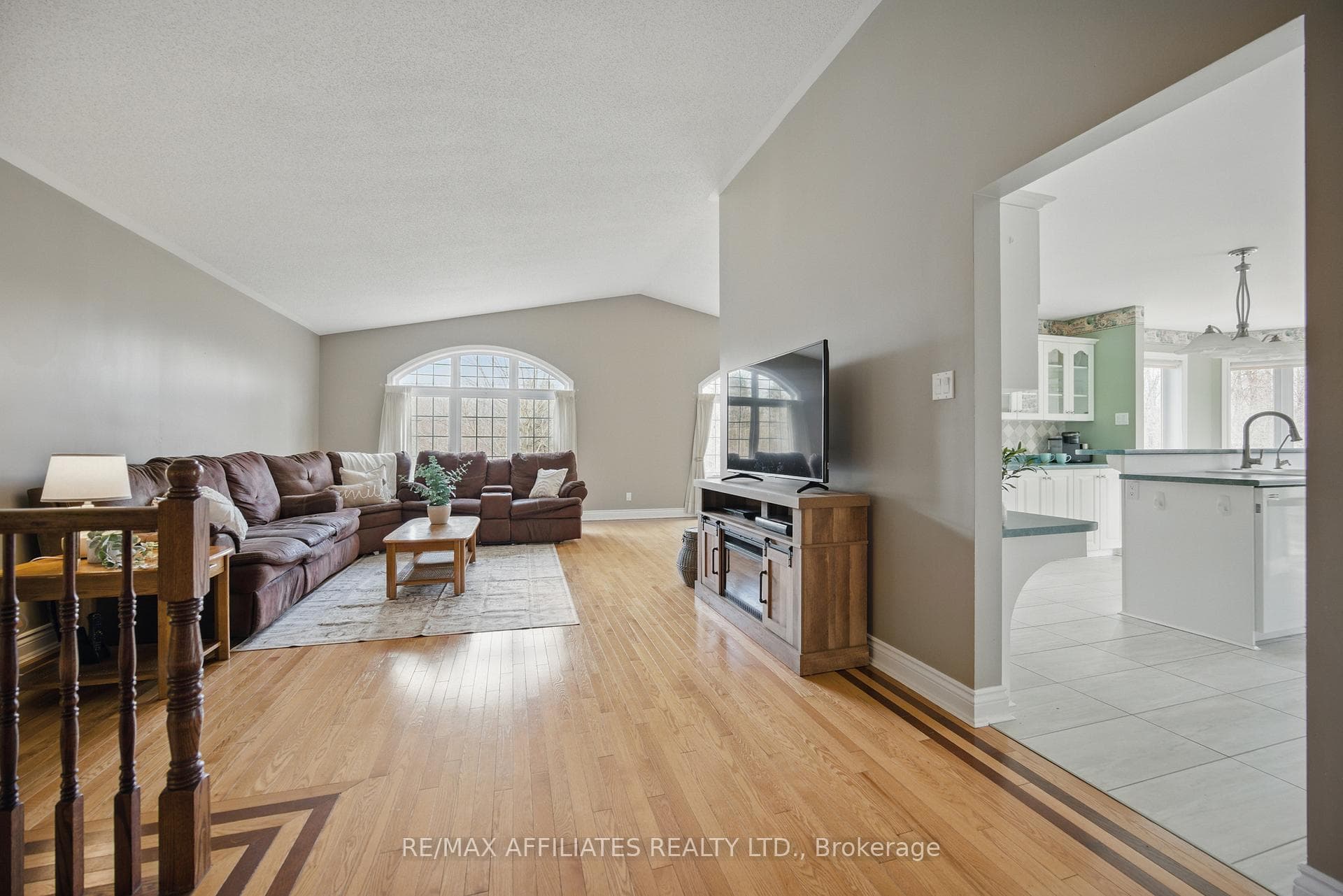 338 Megan Drive photo 7