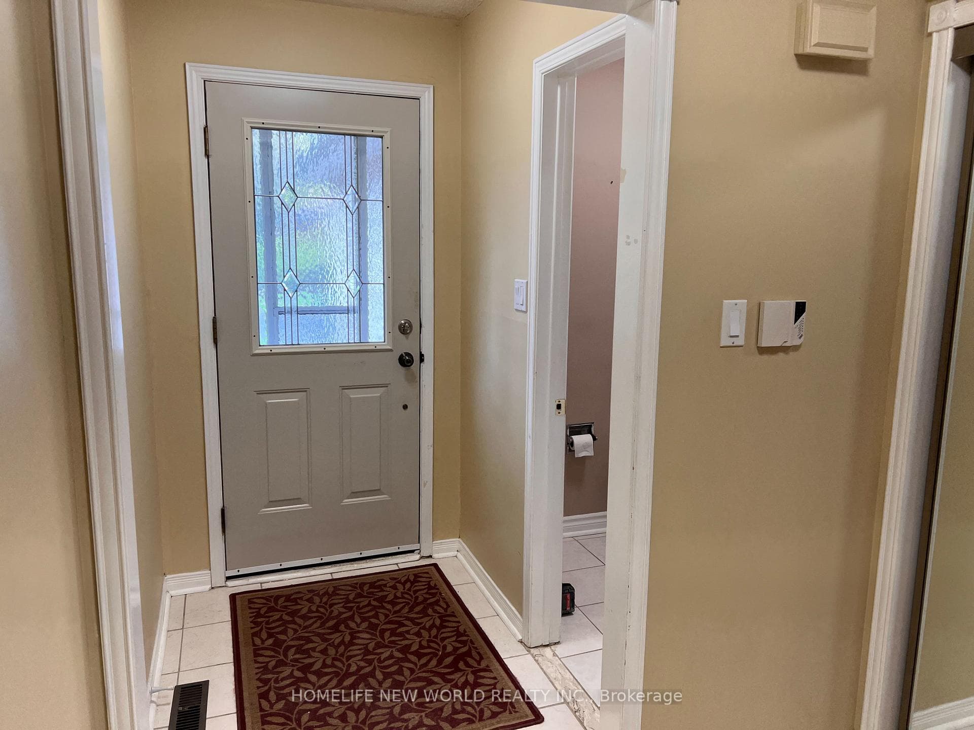 21 Delmark Boulevard photo 3