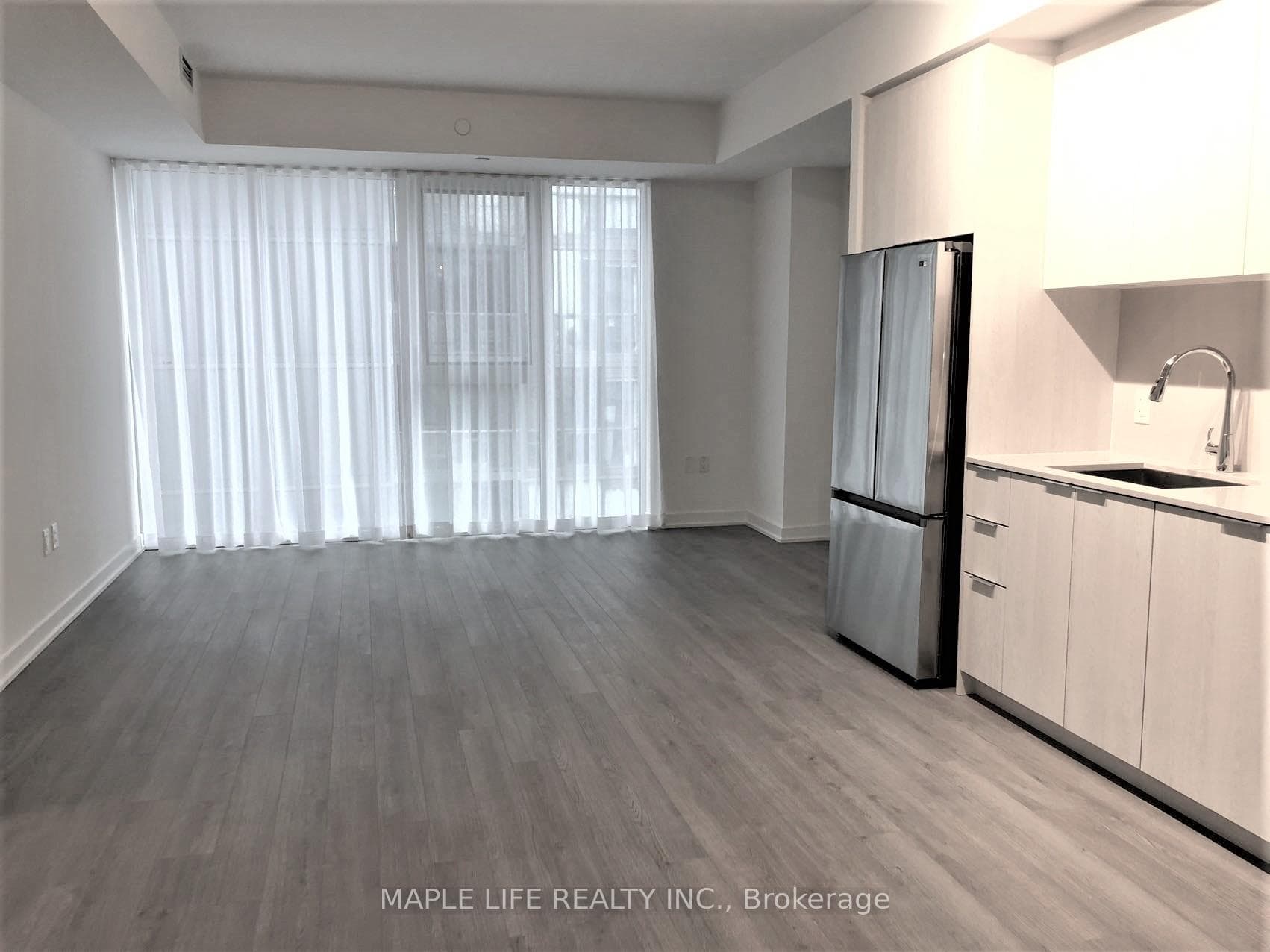 357 King Street Unit 1009 photo 4