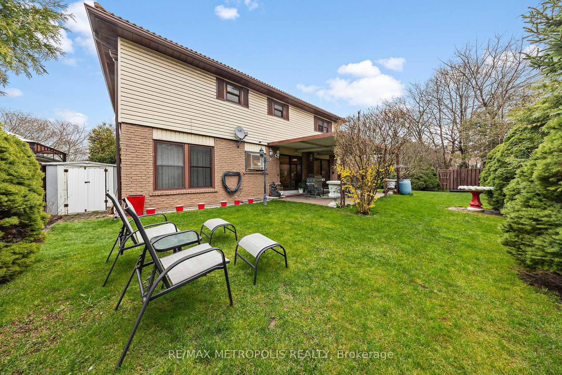 754 Eyer Drive photo 8