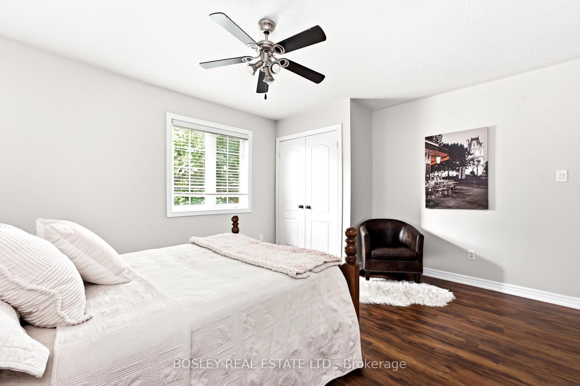 2160 Highcliffe Way photo 26