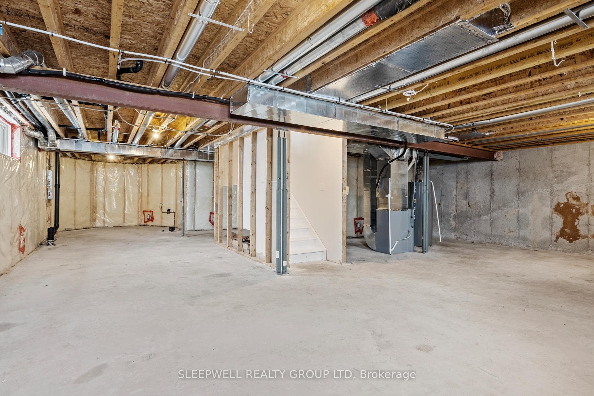 94 Fourth Avenue photo 18