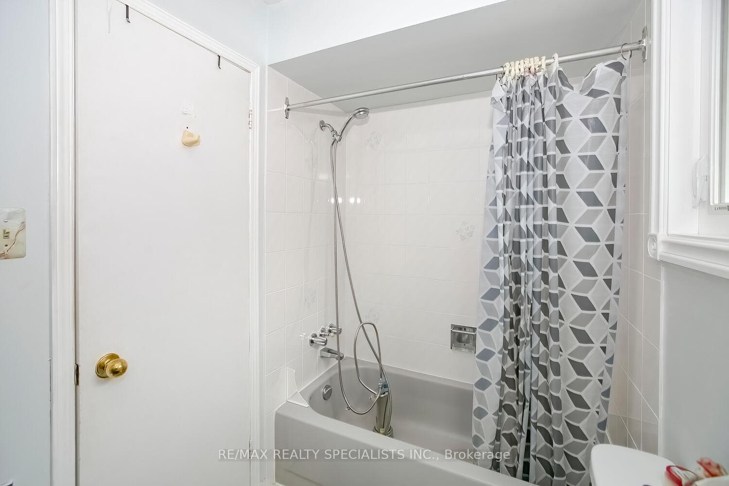 11 Faywood Drive photo 20