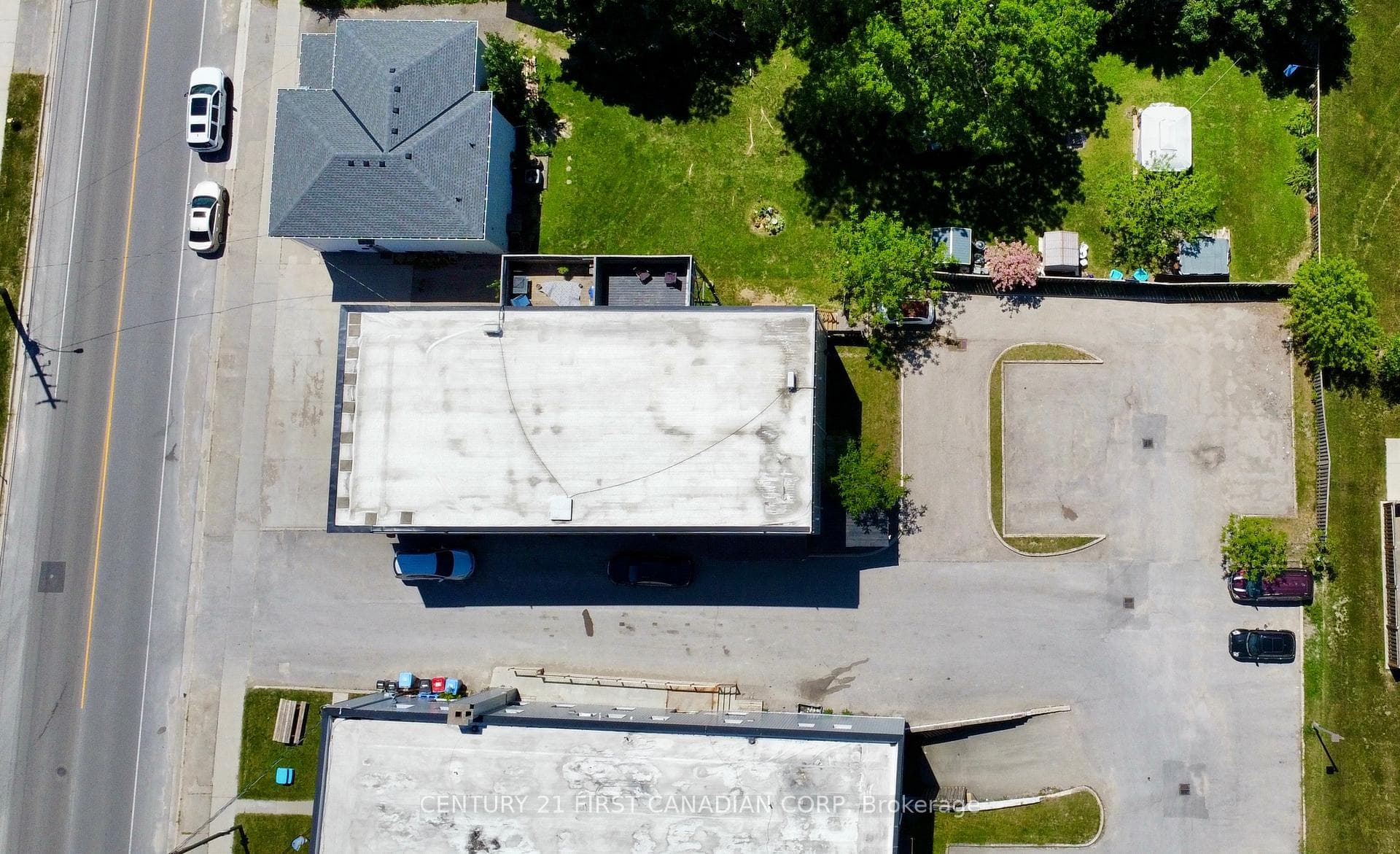 13274 Ilderton Road photo 14