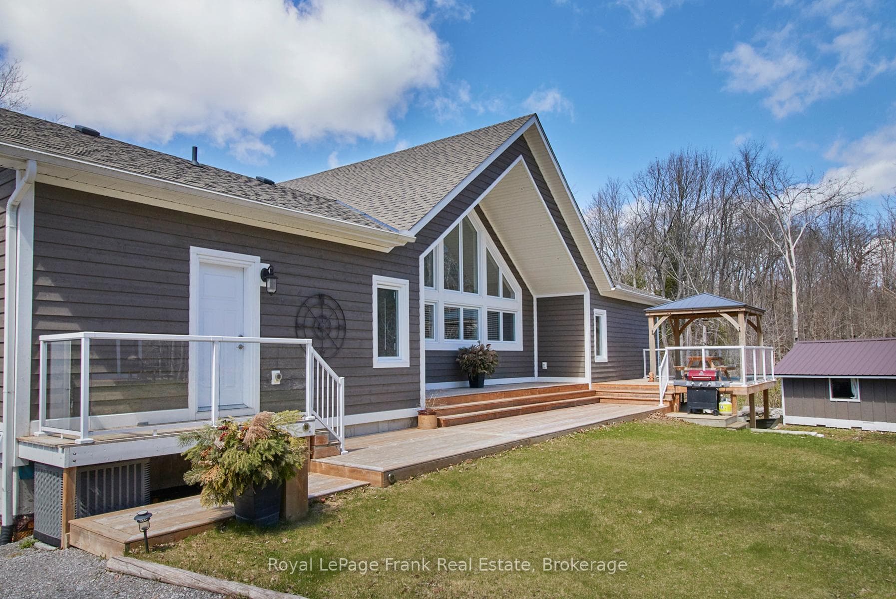 2269 McCracken's Landing Road photo 25