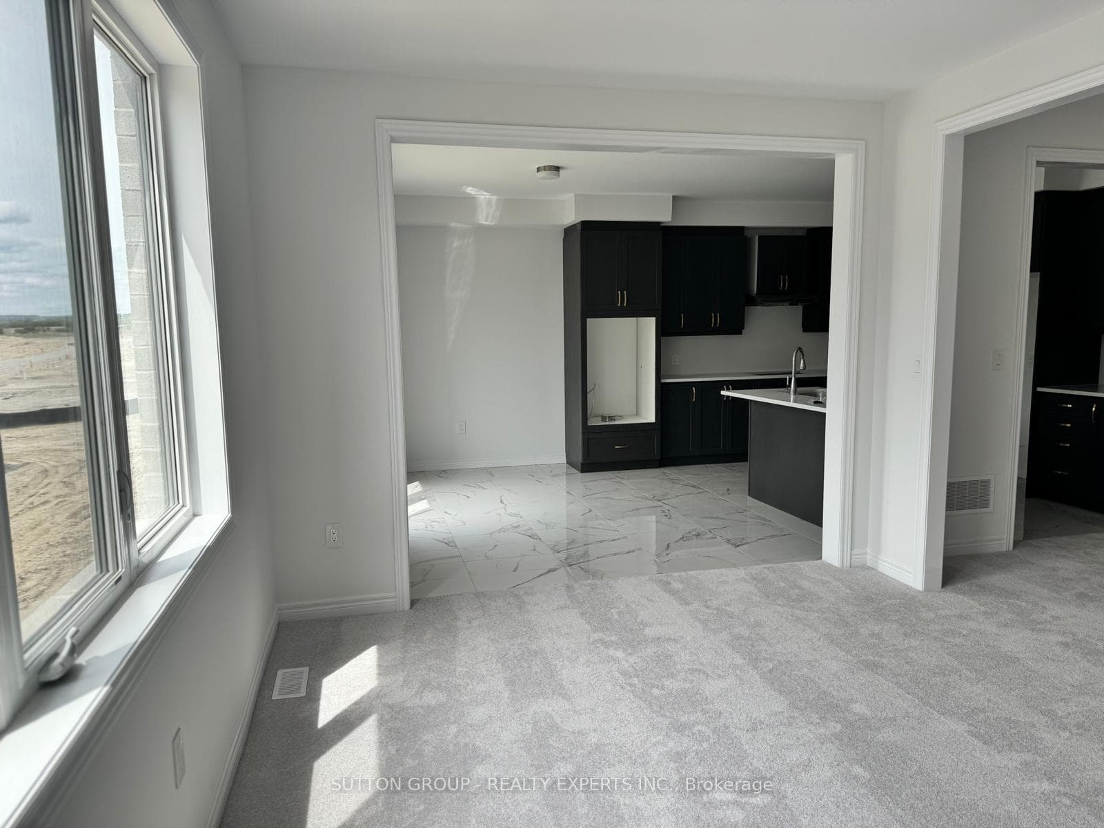 2088 Chris Mason Street photo 4