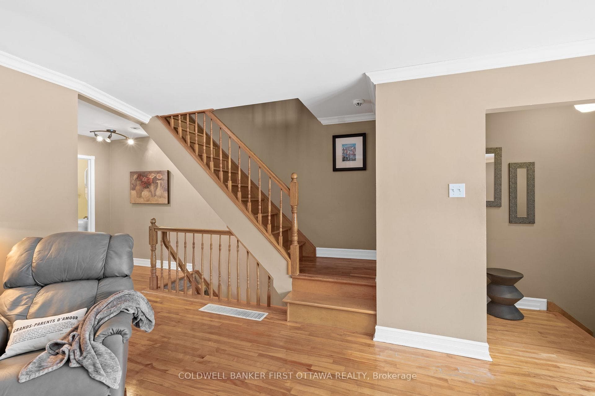 770 Trojan Avenue photo 5