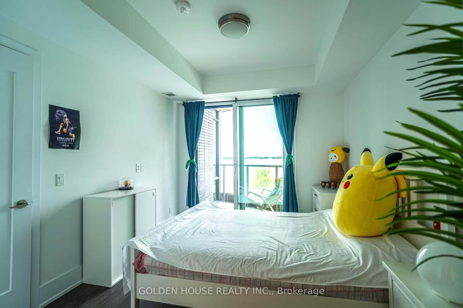 1 Edgewater Drive Unit 415 photo 14