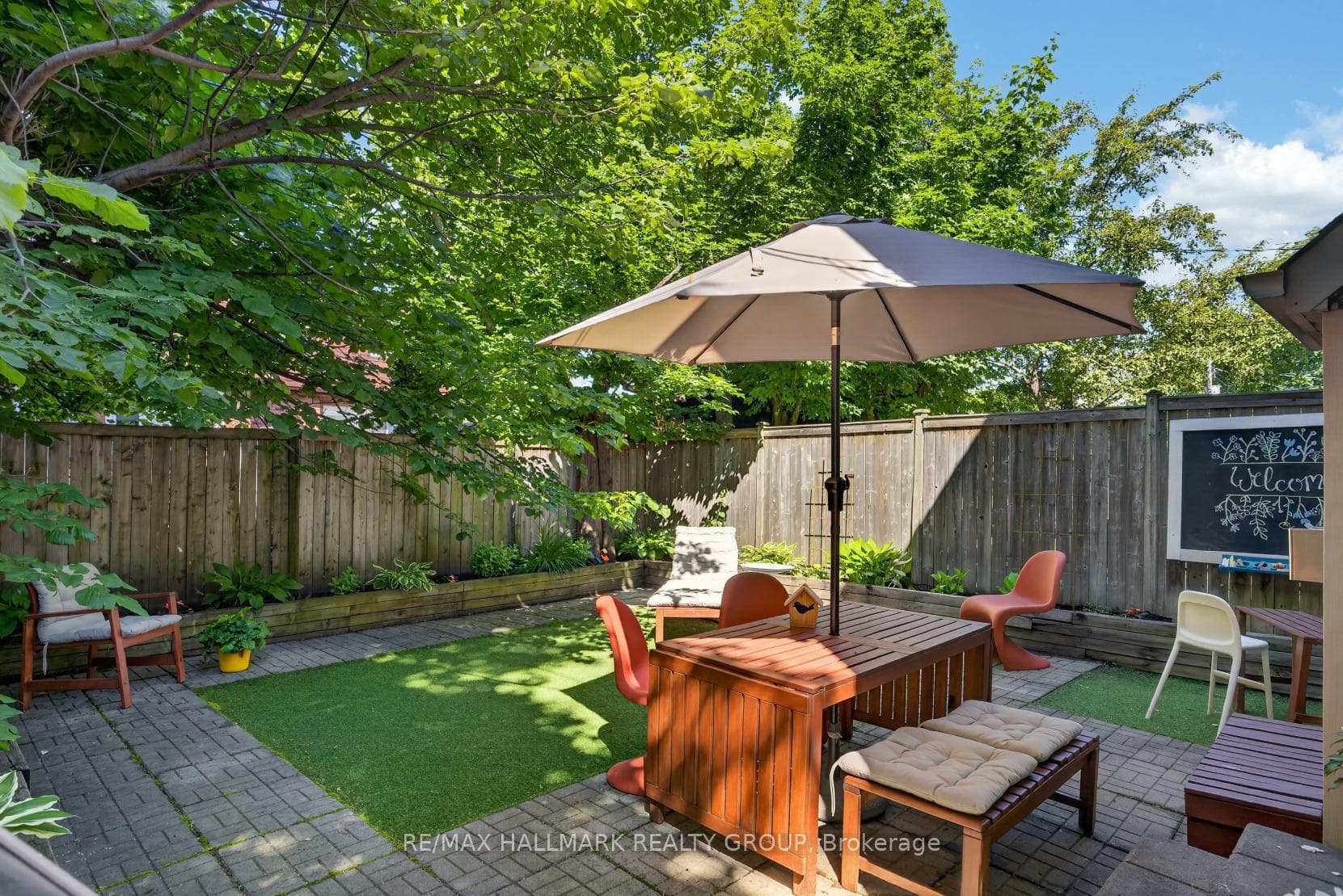 856 Norton Avenue photo 30