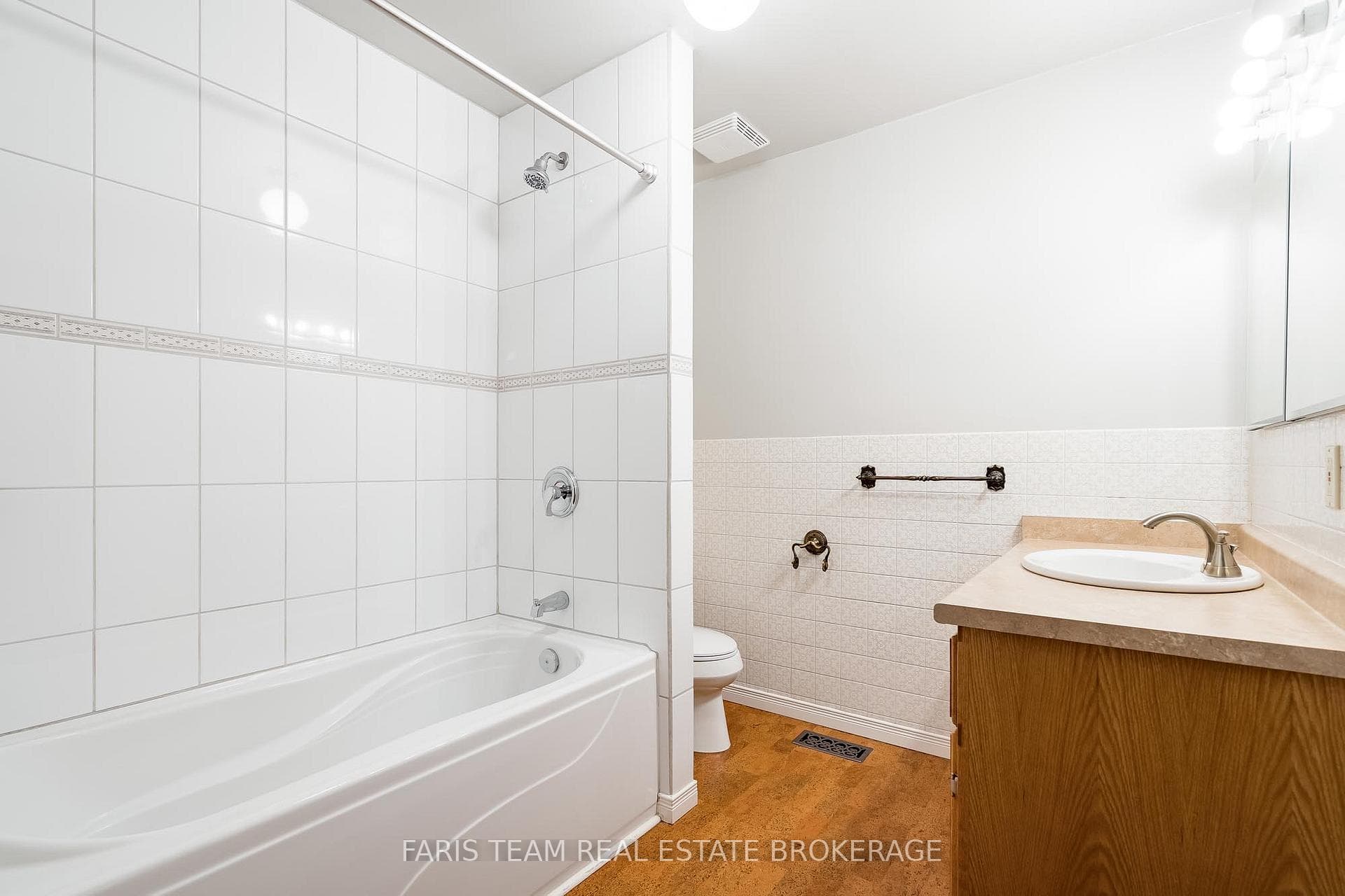 126 Nelson Street photo 20