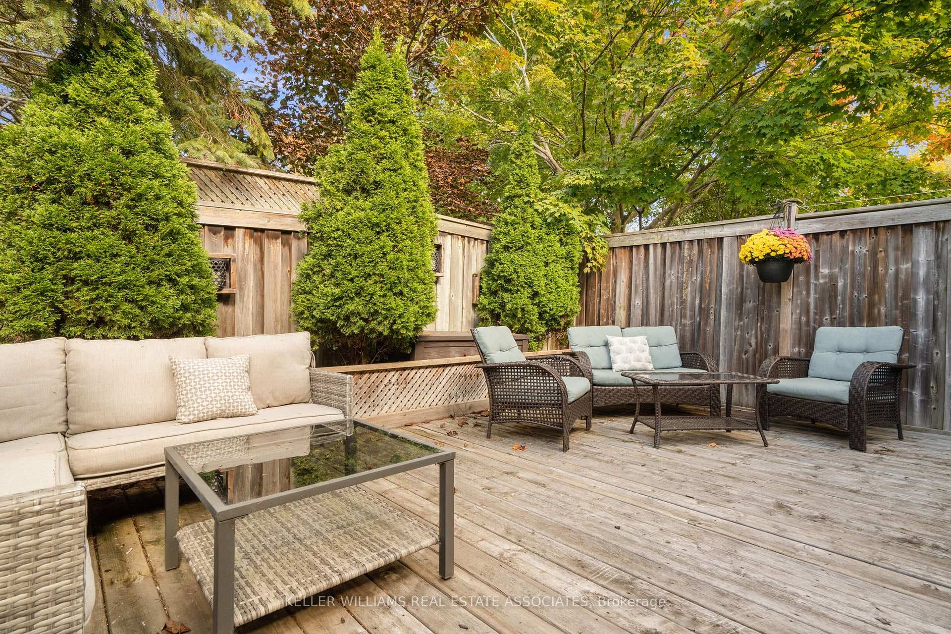 152 Richfield Square photo 28