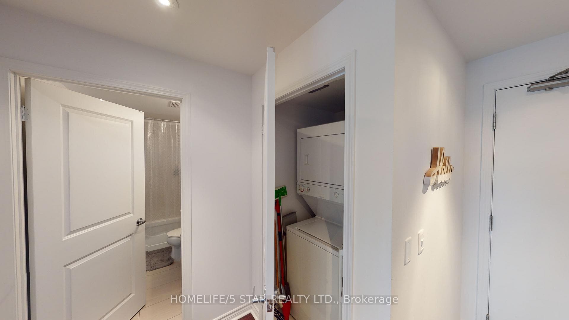 2885 Bayview Avenue Unit 1311 photo 17