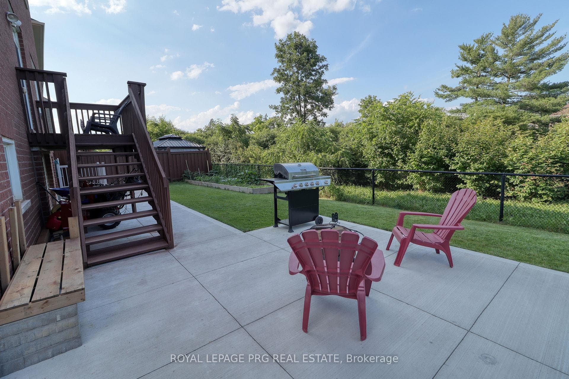 58 Midcrest Circle photo 27