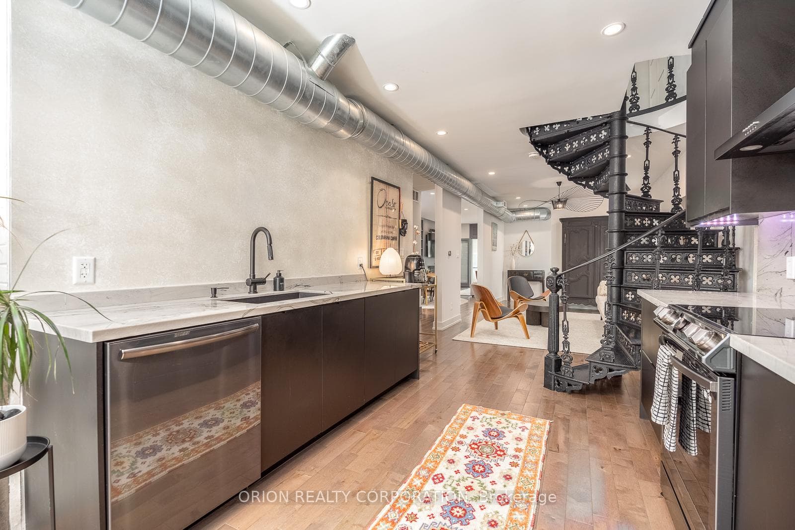 185 Glenholme Avenue photo 11