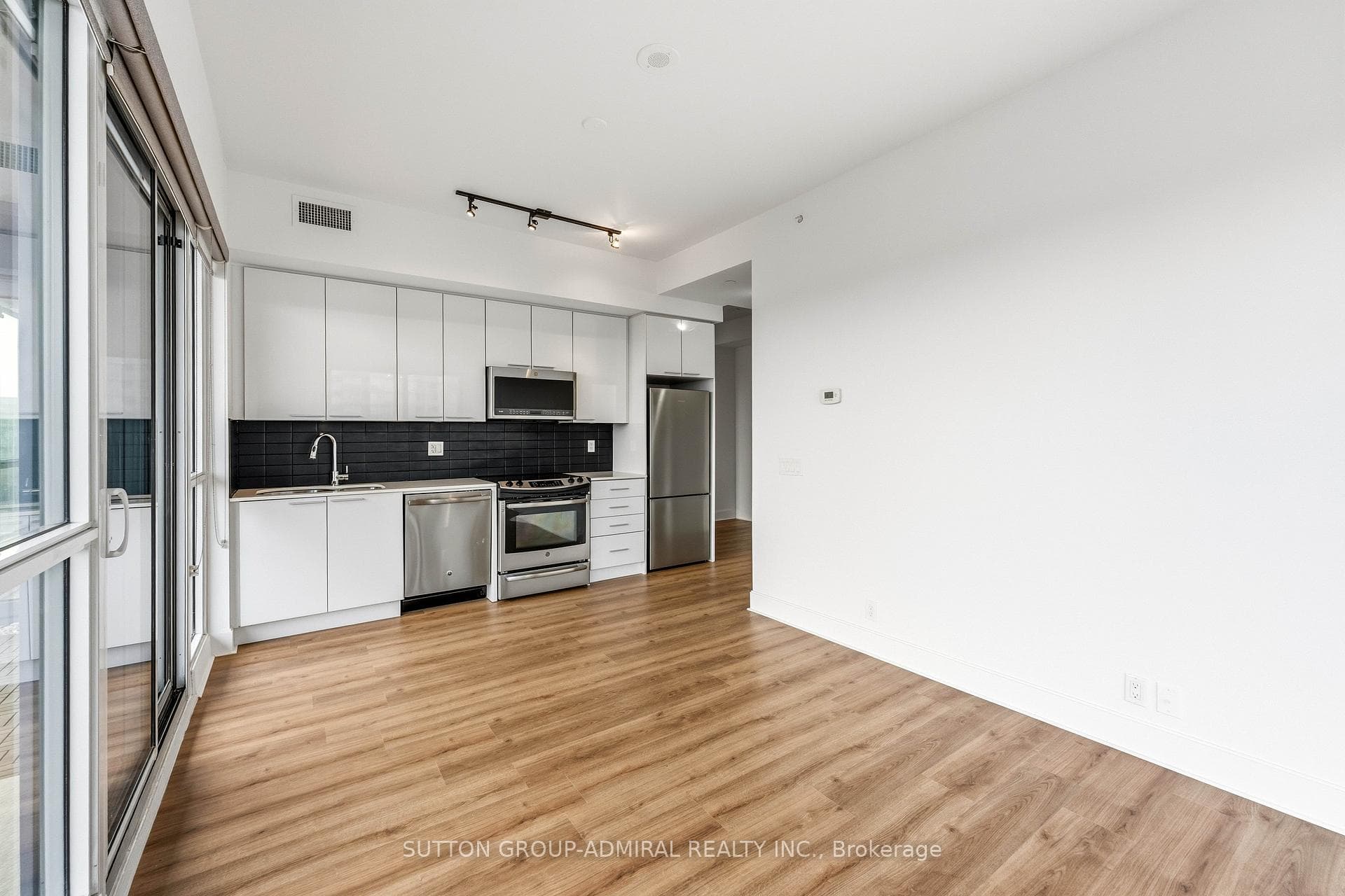 10 Park Lawn Road Unit 625 photo 10