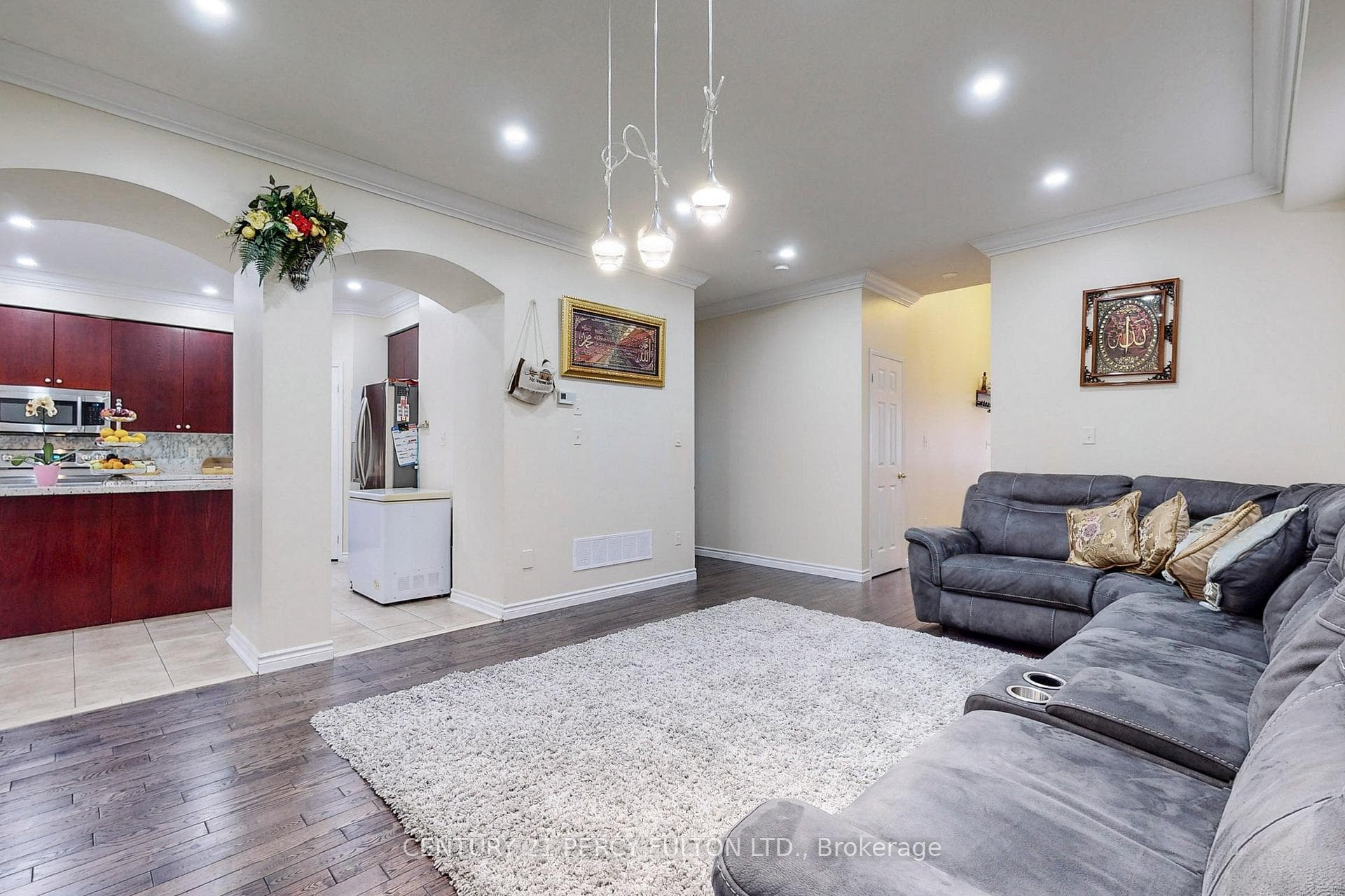 763 Shanks Heights photo 5