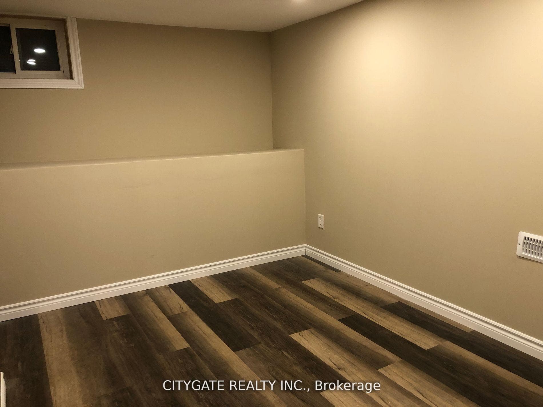 7 Milton Heights Crescent photo 7
