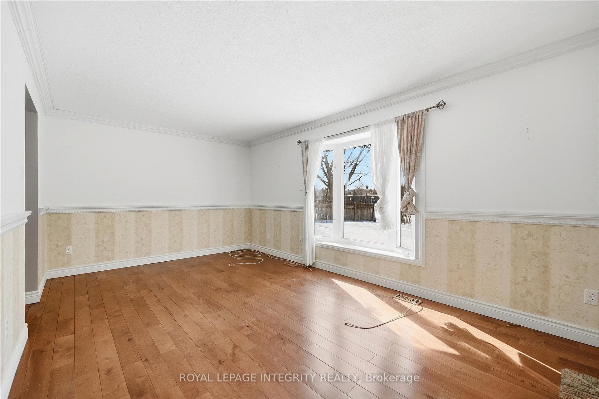 1735 Bonaventure Terrace photo 17
