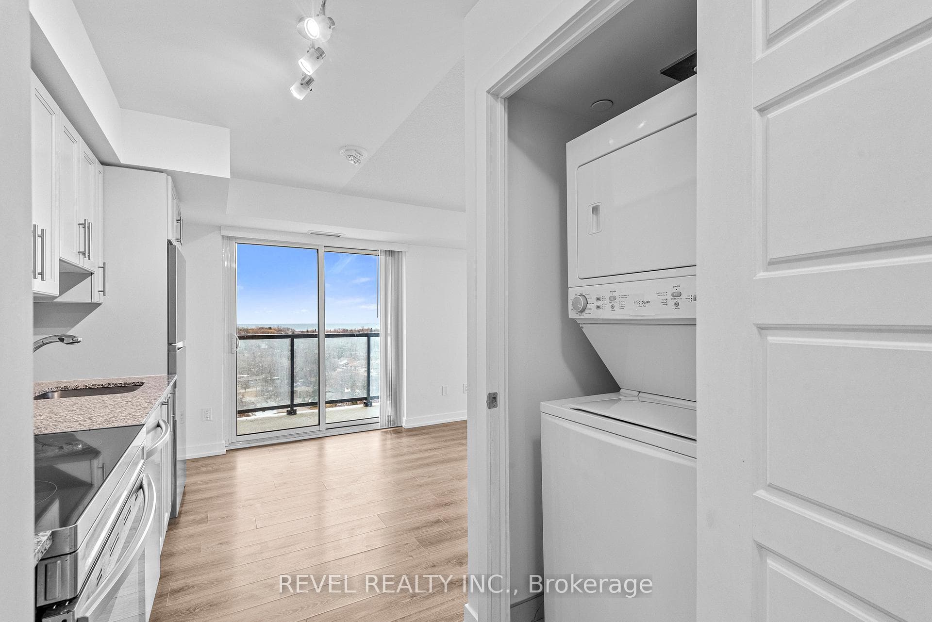 1480 Bayly Street Unit 1314 photo 34