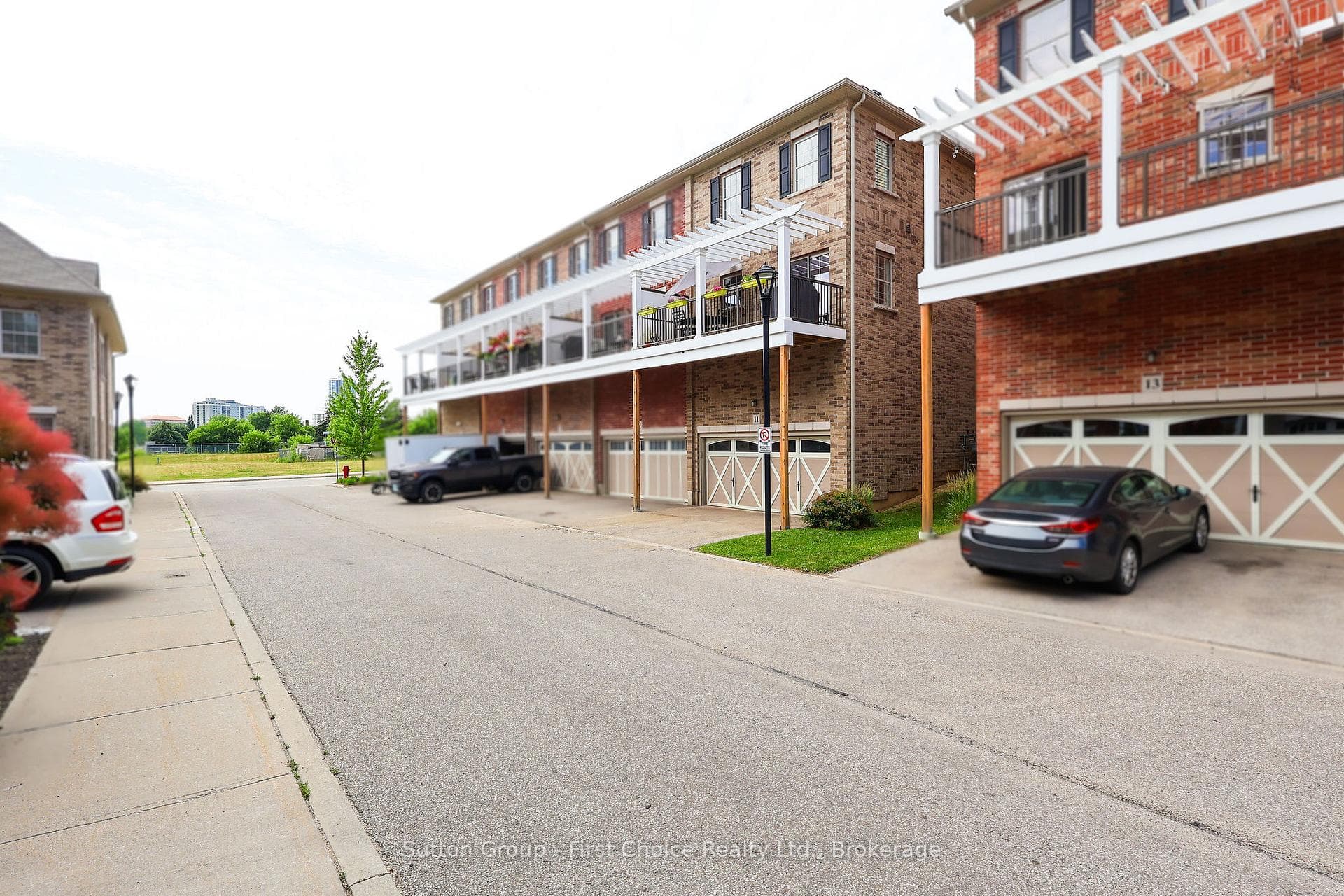 11 John Russell Lane photo 6