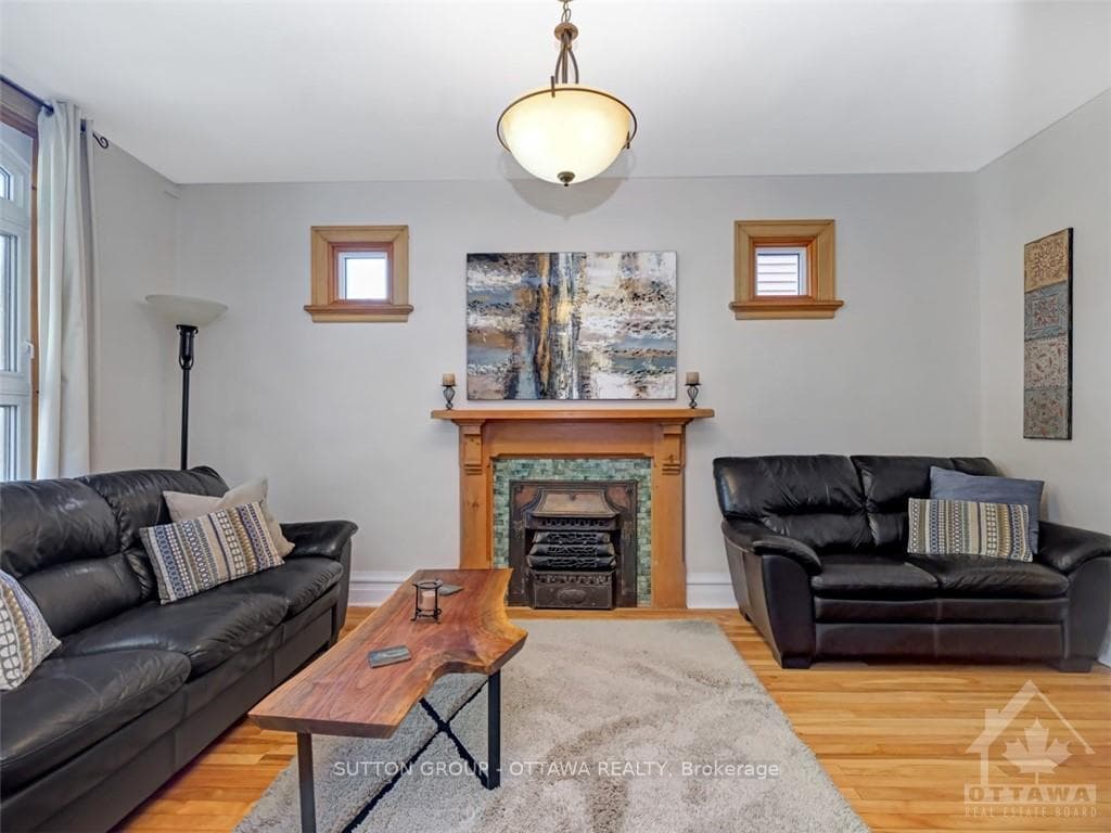 182 MCGILLIVRAY Street photo 5
