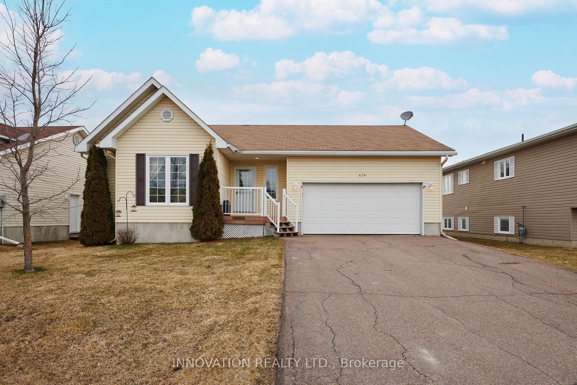 479 Mayhew Street photo 1