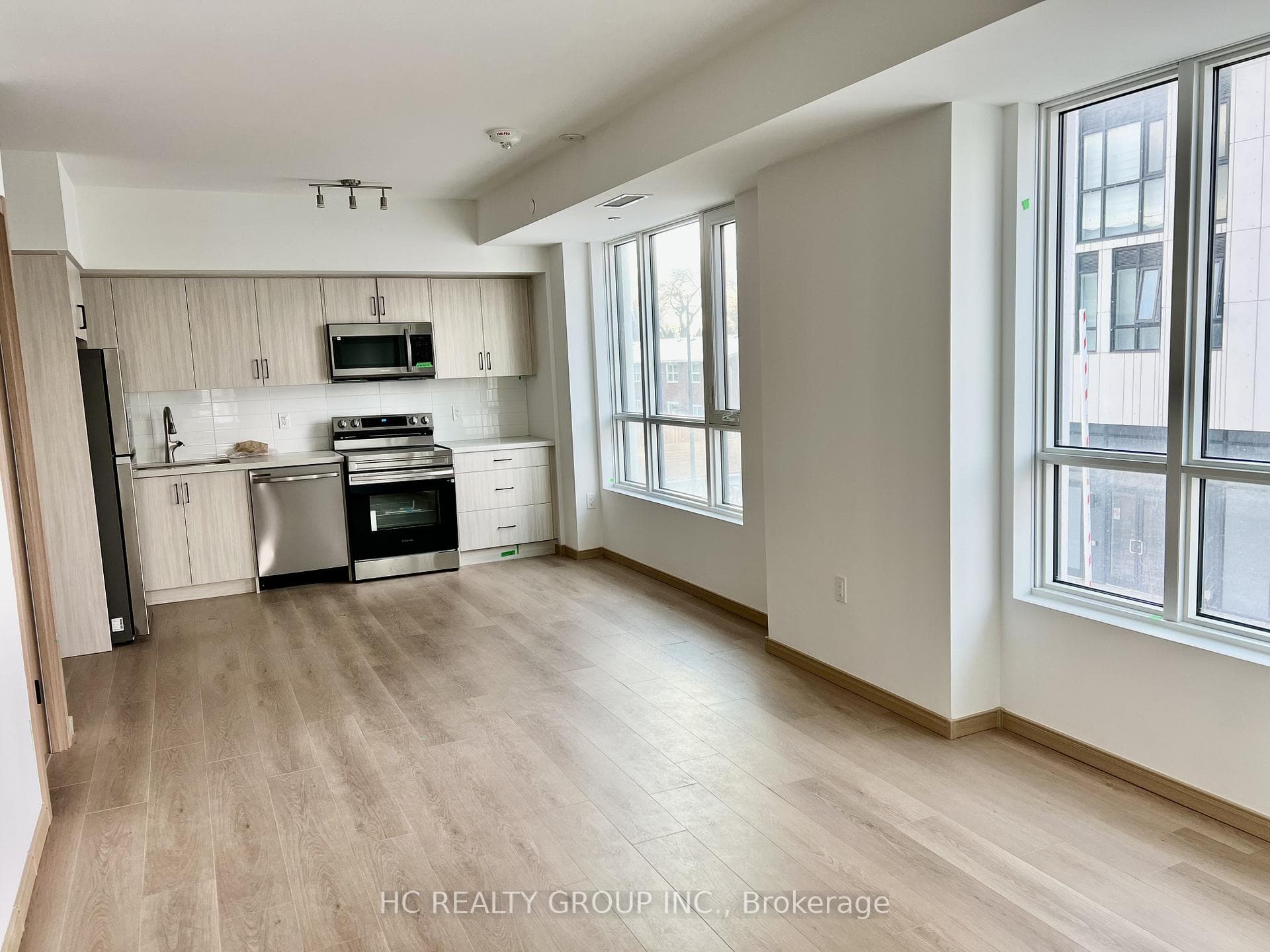 3429 Sheppard Avenue Unit B201 photo 3